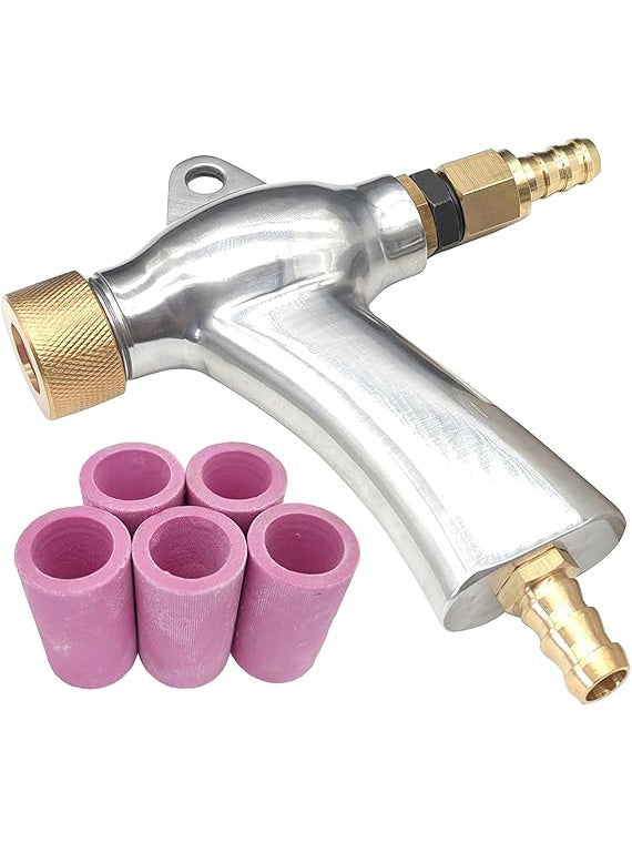 Sandblasting gun + gloves