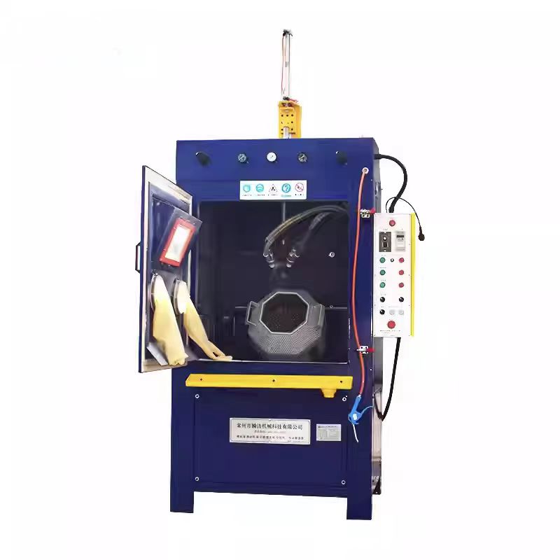 Automatic drum sandblasting machine