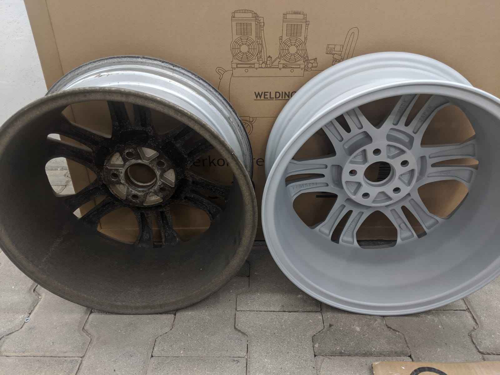 Wheel Sandblasting Cabinets