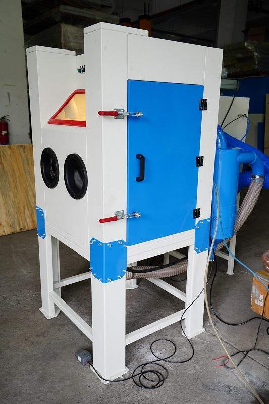 Wheel Sandblasting Cabinets